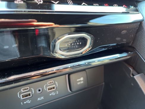 New 2026 Jeep Grand Cherokee L Limited AWD/4WD image 69