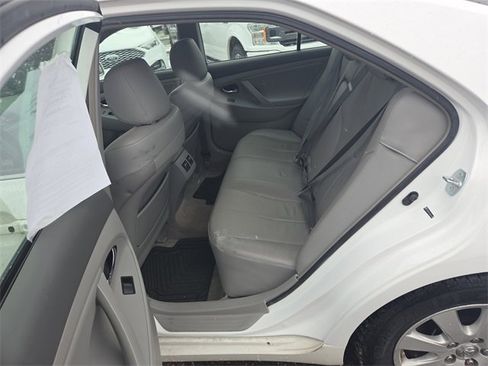 Used 2008 Toyota Camry Hybrid image 29