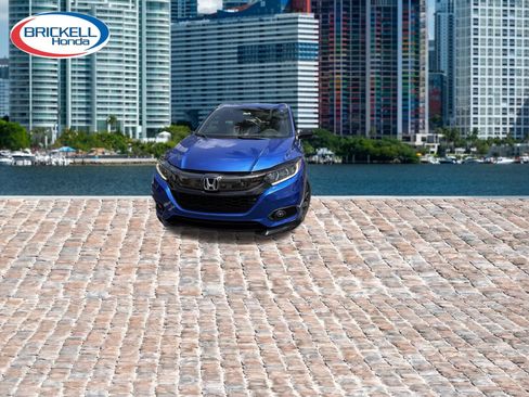 Used 2021 Honda HR-V Sport image 2