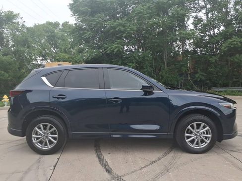 Used 2025 MAZDA CX-5 AWD 2.5 S w/ Preferred Package image 2