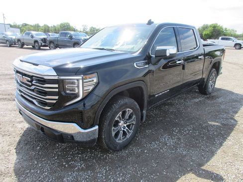 New 2026 GMC Sierra 1500 SLT w/ SLT Convenience Package AWD/4WD image 11