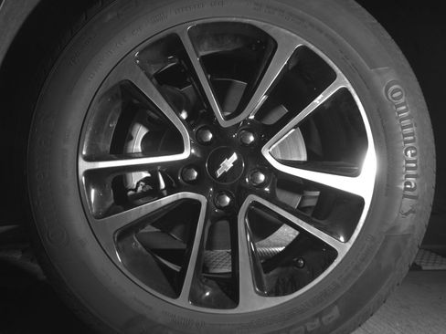 Used 2025 Chevrolet TrailBlazer LT w/ Driver Confidence Package image 12