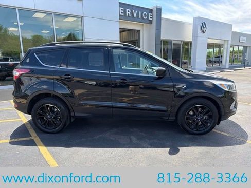 Used 2018 Ford Escape SE AWD/4WD image 10