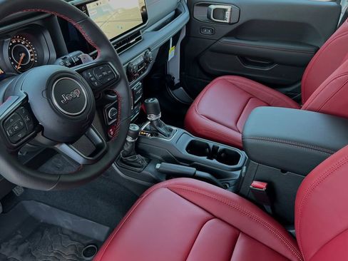 New 2024 Jeep Wrangler Unlimited Rubicon 392 image 7