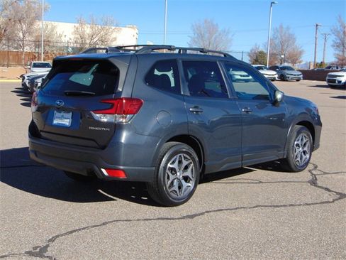 Certified 2021 Subaru Forester Premium image 4