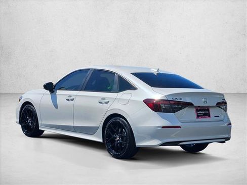 New 2026 Honda Civic FWD Hybrid Sedan image 9