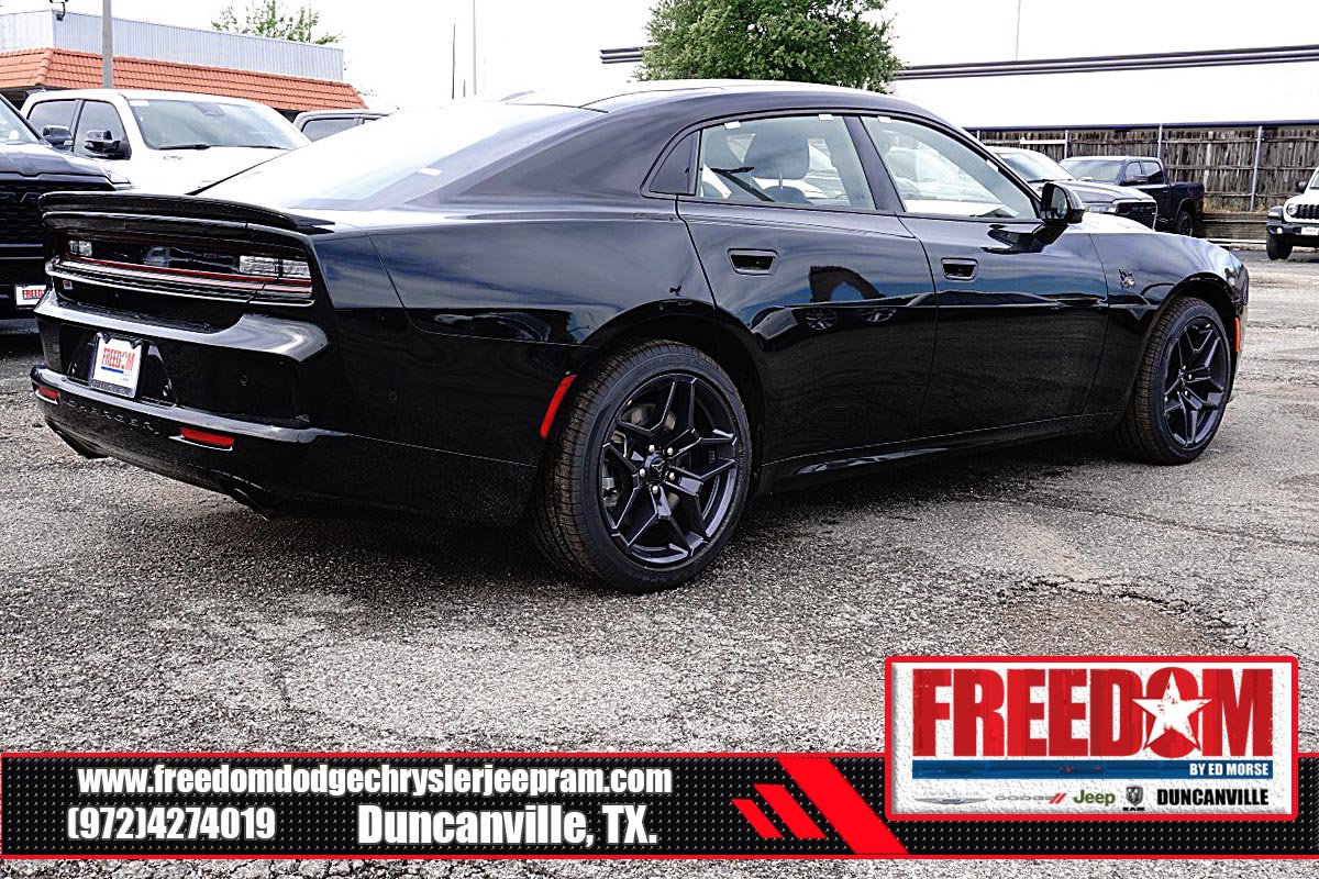 New 2026 Dodge Charger Scat Pack w/ Blacktop Package AWD/4WD image 5