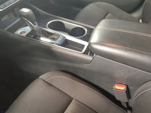 Used 2024 Nissan Altima 2.5 SV image 26