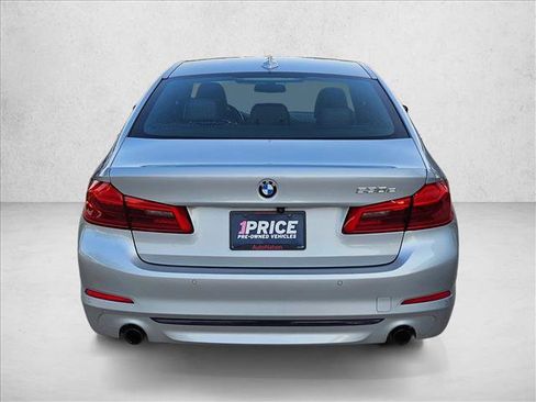 Used 2018 BMW 530e xDrive image 7