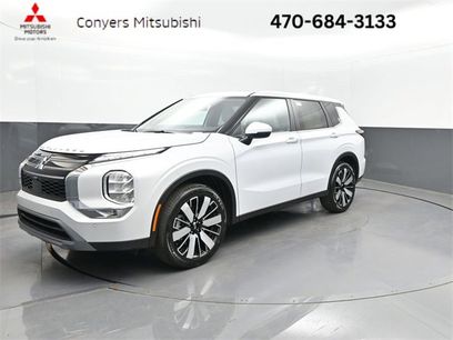 New 2025 Mitsubishi Outlander SE