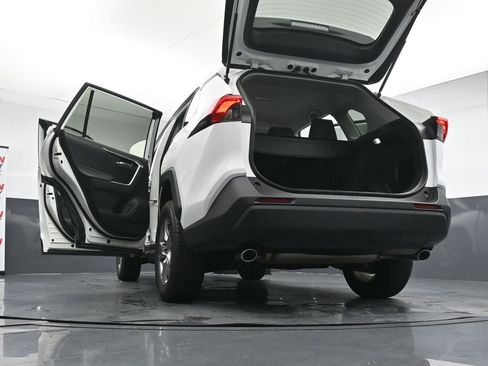 Used 2023 Toyota RAV4 XLE FWD image 46