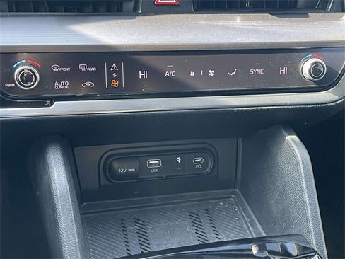 Certified 2023 Kia Sportage EX image 36