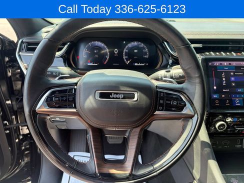 Used 2023 Jeep Grand Cherokee Summit w/ Adv Protech Group IV AWD/4WD image 14
