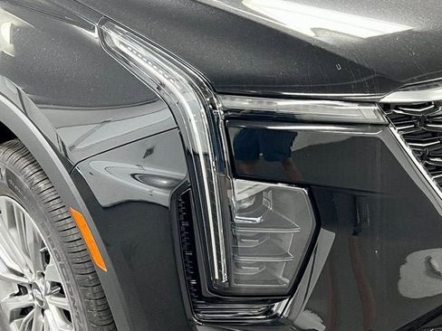 New 2025 Cadillac XT4 Premium Luxury w/ Cold Weather Package image 10