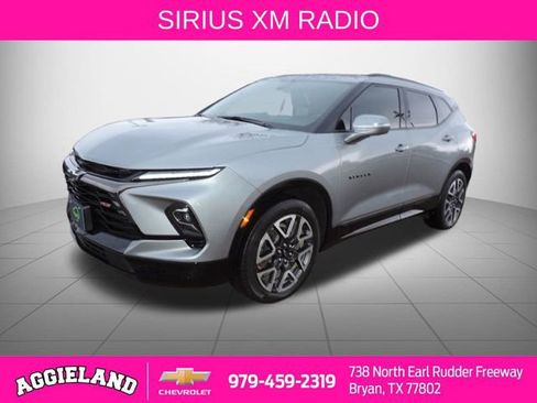 Used 2024 Chevrolet Blazer RS w/ Driver Confidence II Package image 8