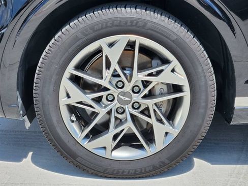 Used 2024 Genesis GV70 2.5T w/ Select Package AWD/4WD image 7