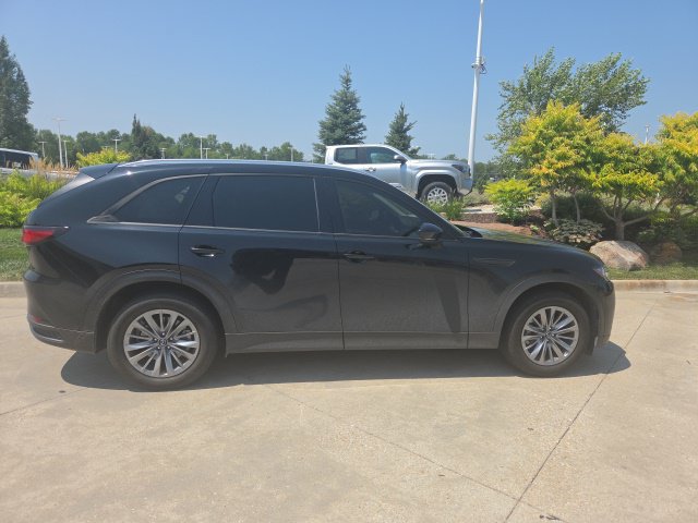 Used 2024 MAZDA CX-90 3.3 Turbo w/ Preferred Plus AWD/4WD image 2