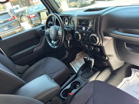 Used 2014 Jeep Wrangler Sport w/ Quick Order Package 24S AWD/4WD image 23