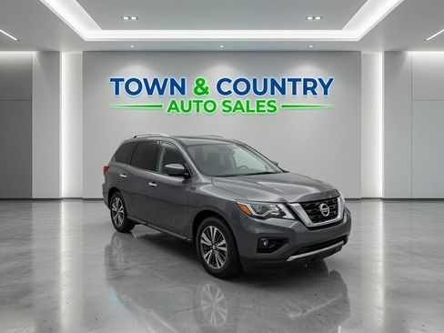 Used 2019 Nissan Pathfinder SL AWD/4WD image 8