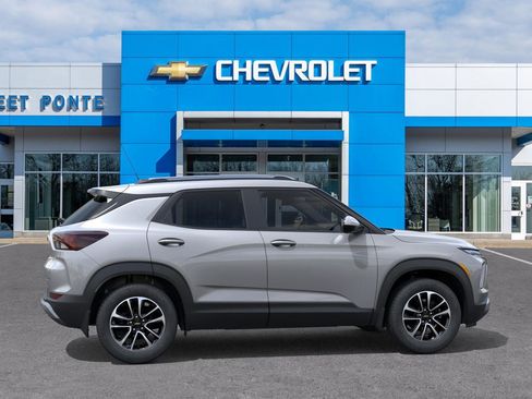 Certified 2026 Chevrolet TrailBlazer LT w/ Convenience Package image 29