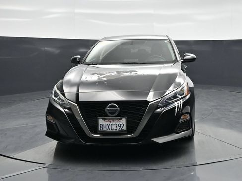 Used 2019 Nissan Altima 2.5 SR w/ SR Premium Package FWD image 23