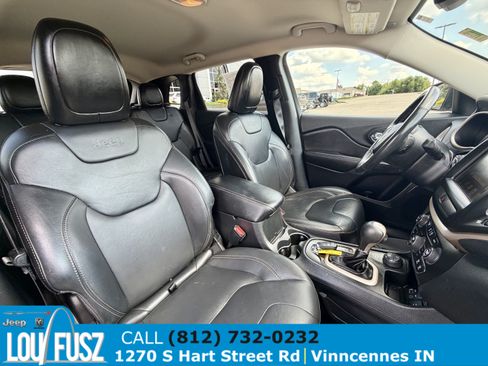 Used 2016 Jeep Cherokee Limited AWD/4WD image 21