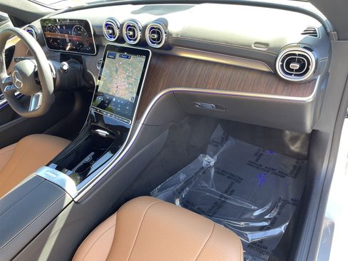 New 2026 Mercedes-Benz CLE 300 4MATIC Coupe image 35