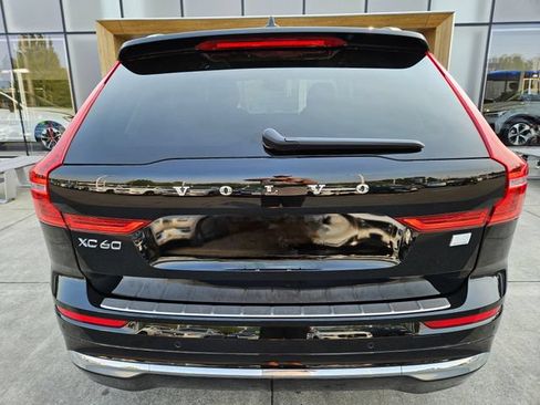 Certified 2023 Volvo XC60 T8 Plus AWD/4WD image 6