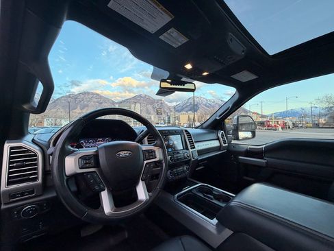 Used 2019 Ford F350 Platinum w/ Platinum Ultimate Package image 23