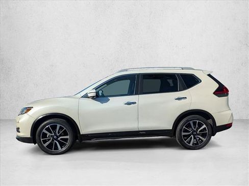 Used 2020 Nissan Rogue SL w/ Premium Package image 9
