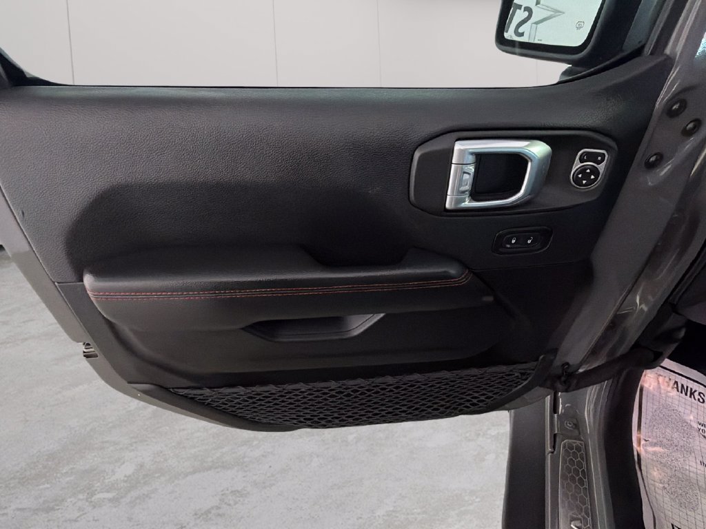 Used 2021 Jeep Wrangler Unlimited Rubicon AWD/4WD image 21