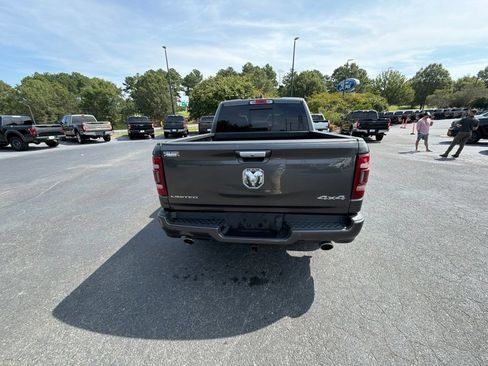 Used 2019 RAM 1500 Limited w/ Advanced Safety Group AWD/4WD image 13