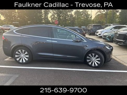 Used 2020 Tesla Model X Long Range AWD/4WD image 2