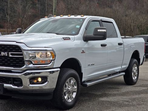 Used 2024 RAM 2500 Big Horn w/ Heated Seats & Wheel Group image 52