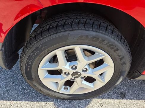 Used 2022 Kia Soul LX w/ Technology Package FWD image 17