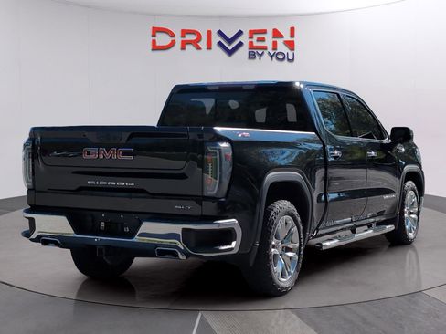Used 2021 GMC Sierra 1500 SLT image 5