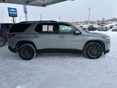 Certified 2023 Chevrolet Traverse RS w/ LPO, Floor Liner Package image 4