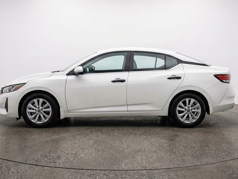 Used 2025 Nissan Sentra S FWD image 5