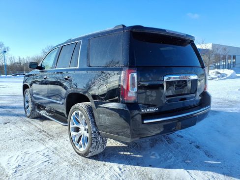 Used 2020 GMC Yukon Denali image 9