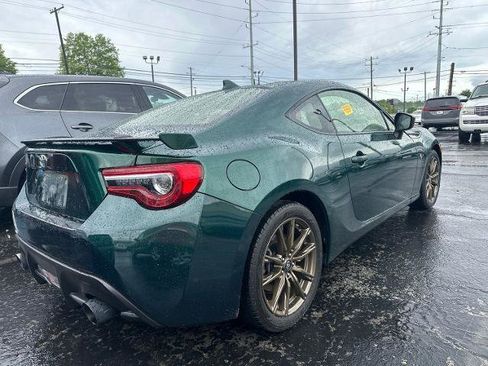 Used 2020 Toyota 86 RWD image 3