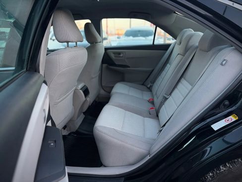 Used 2017 Toyota Camry LE image 13