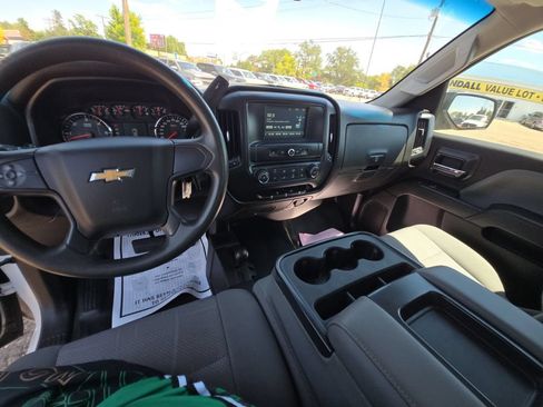 Used 2017 Chevrolet Silverado 1500 W/T w/ WT Convenience Package AWD/4WD image 21