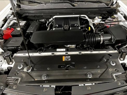 Used 2025 Chevrolet Colorado Z71 image 13