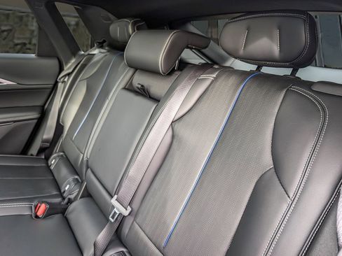 New 2026 Cadillac Lyriq Sport image 17