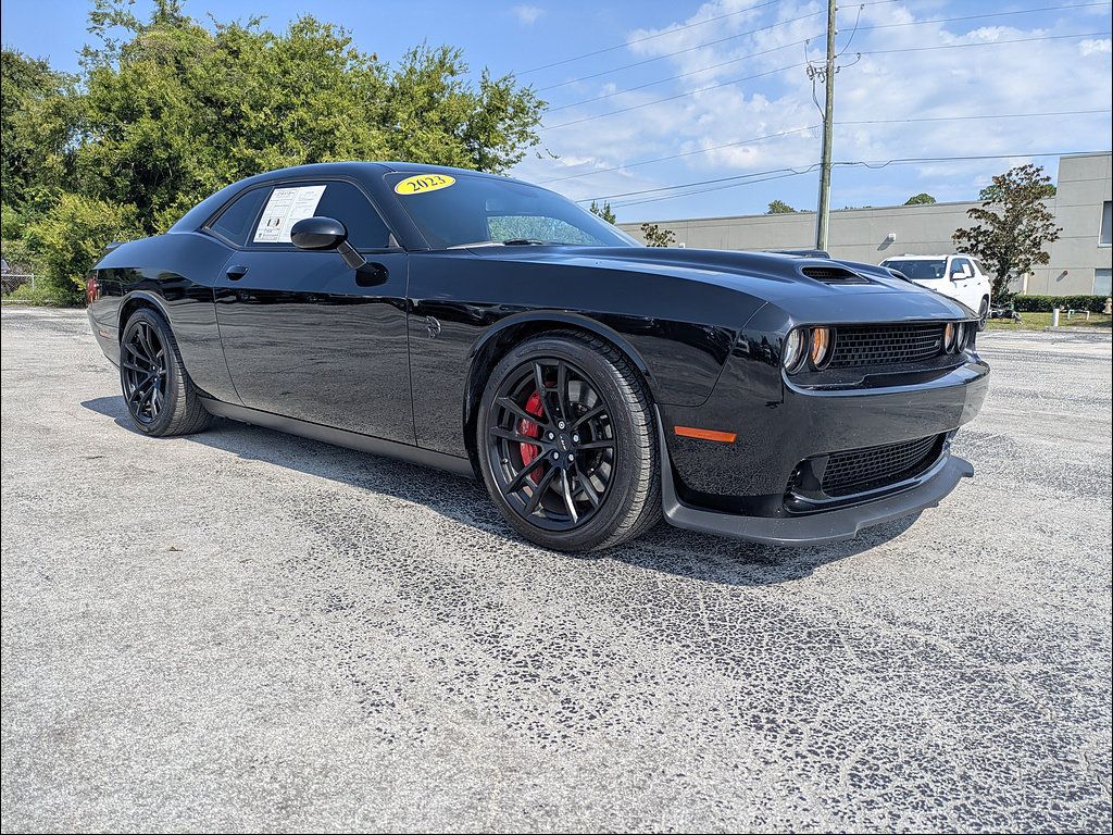 Used 2023 Dodge Challenger SRT Hellcat w/ Driver Convenience Group RWD image 2
