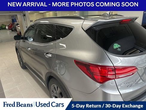 Used 2017 Hyundai Santa Fe Sport w/ 2.0T Ultimate Tech Package 05 FWD image 6