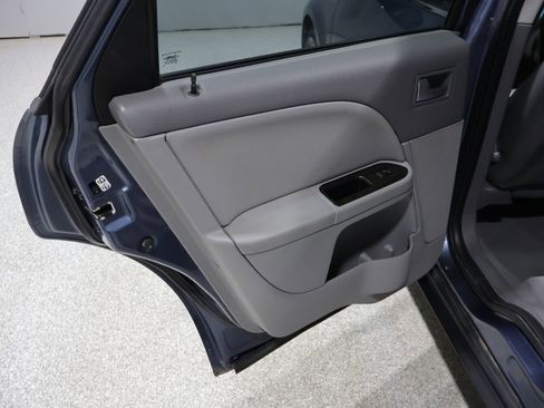 Used 2005 Mercury Montego Premier image 18