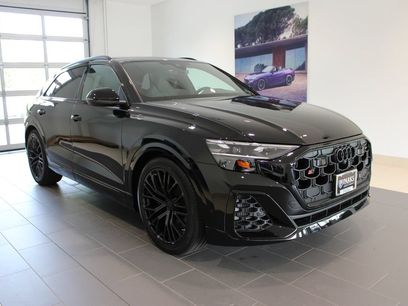 New 2026 Audi SQ8 Premium Plus
