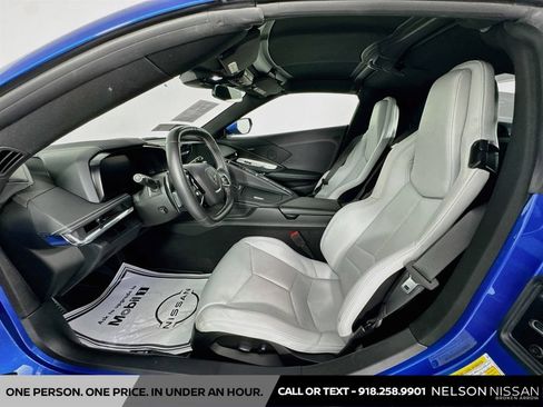 Used 2020 Chevrolet Corvette Stingray Coupe w/ 1LT RWD image 20