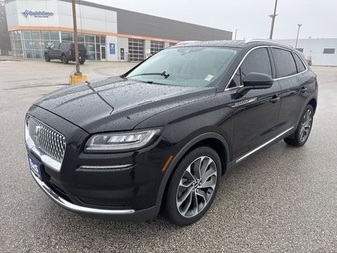 Used 2022 Lincoln Nautilus Reserve image 7